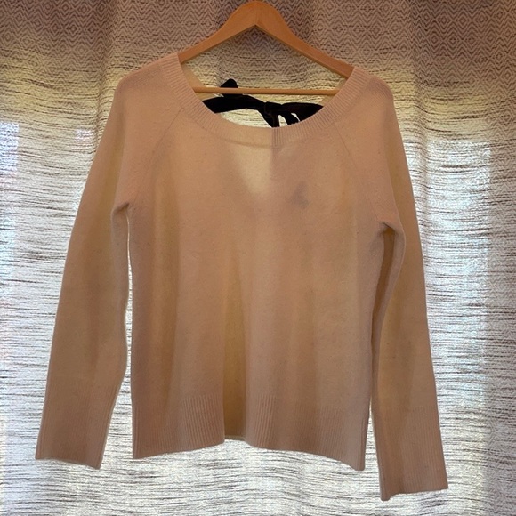Jcrew ivory sweater with black bow - Picture 2 of 6